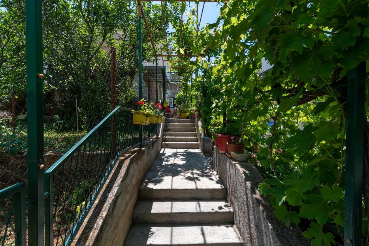 Apartment Hrabar Longo Trogir Exterior foto