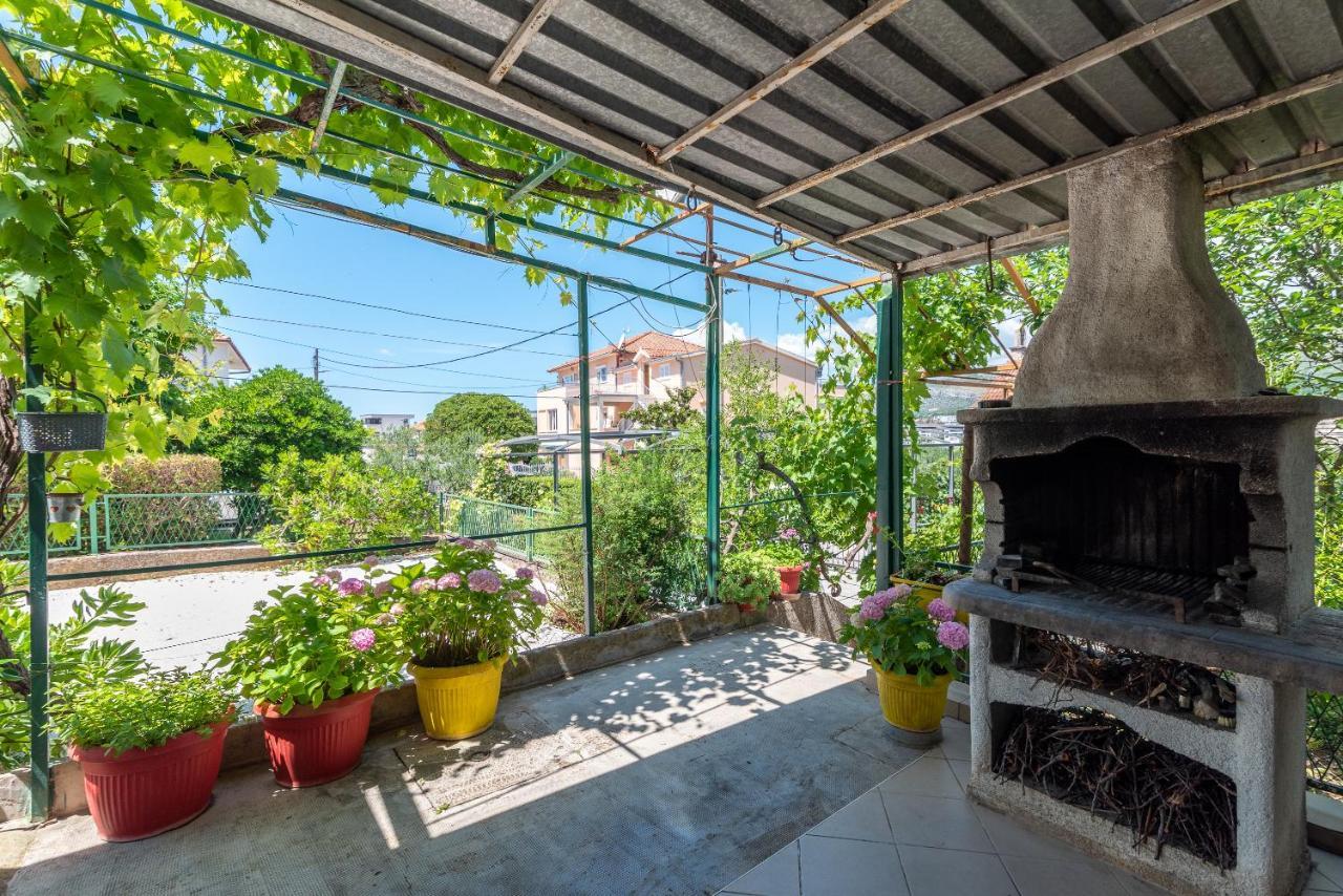 Apartment Hrabar Longo Trogir Exterior foto