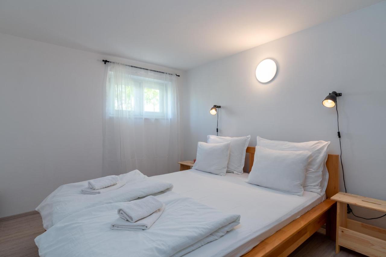 Apartment Hrabar Longo Trogir Exterior foto